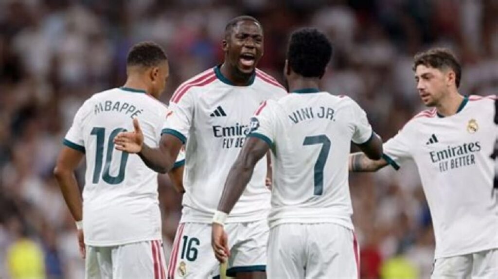 ريال مدريد ضد إنتر.. 3 إيقافات تربك وسط مورينيو قبل قمة دوري الأبطال ريال مدريد ضد إنتر في دوري أبطال أوروبا 2026 ومورينيو قبل المباراة