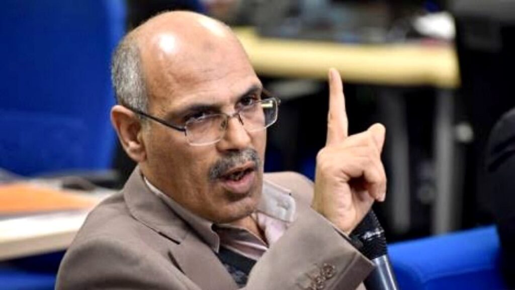 «مسمار صغير أمام الصاك الكبير».. الكنبوري يشكك في إعفاء ماديحة خيير بعد يومين! إعفاء ماديحة خيير من حكومة المنصوري بعد يومين وانتقادات إدريس الكنبوري المرتبطة بقضية الصاك الانتخابي