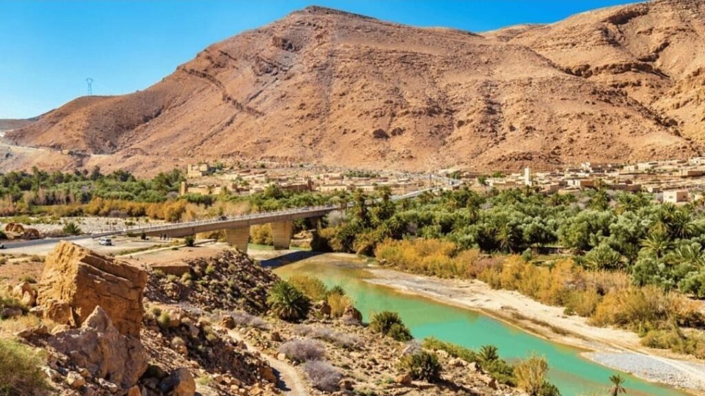 88,600 دولار لرحلة إلى الصين تتجاوز تجهيز آبار الرشيدية.. وثيقة البنك الدولي تفتح ملف أولويات الإنفاق رحلة الصين في مشروع الواحات المغربي بتكلفة تقديرية 88600 دولار مقارنة بميزانية تجهيز آبار الرشيدية ضمن مشروع البنك الدولي