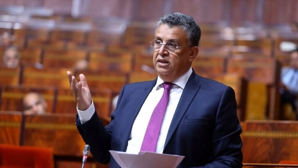 وهبي بين «النفاق السياسي» ووعد «ستقولون لي شكراً».. أي قانون لمحاربة الفساد تعد به الحكومة؟ تجريم الإثراء غير المشروع ووزير العدل عبد اللطيف وهبي خلال حديثه عن ترسانة قوانين جديدة لمحاربة الفساد